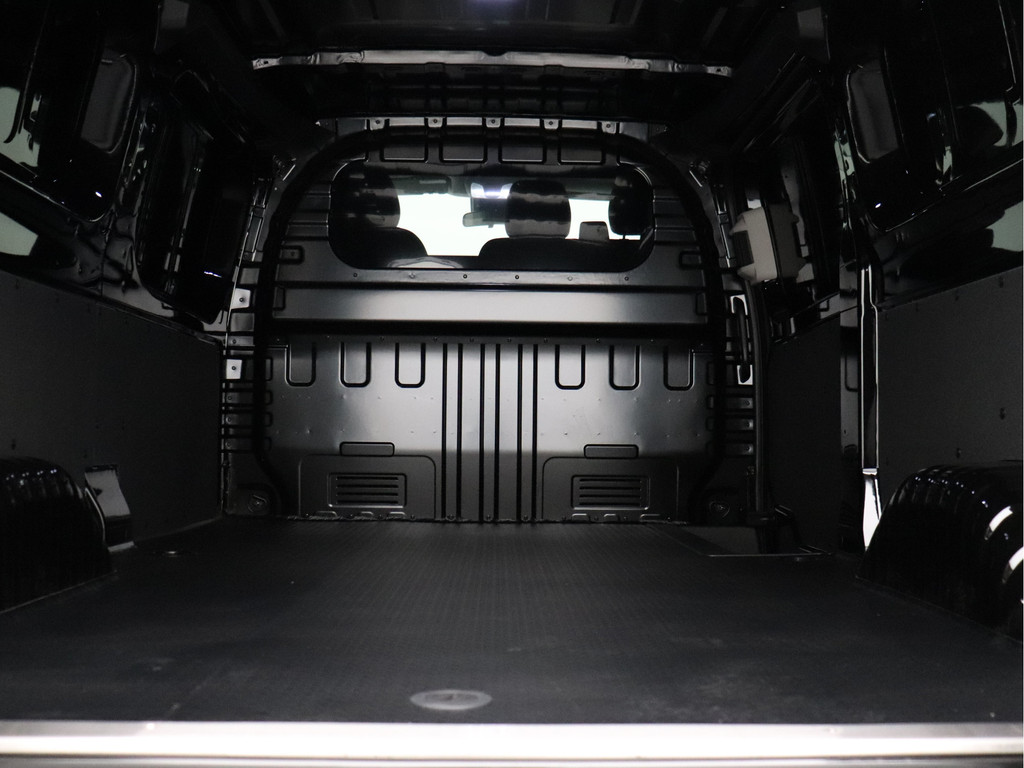 Foto Maxus eDeliver7 | L2H1 88kWh | Craftman Pack | extra schuifdeur | Zwart