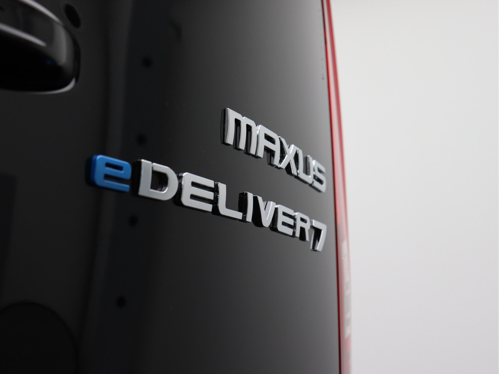 Foto Maxus eDeliver7 | L2H1 88kWh | Craftman Pack | extra schuifdeur | Zwart